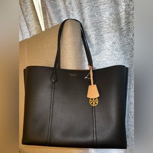 TORY BURCH PERRY TRIPLE-COMPARTMENT TOTE BAG
